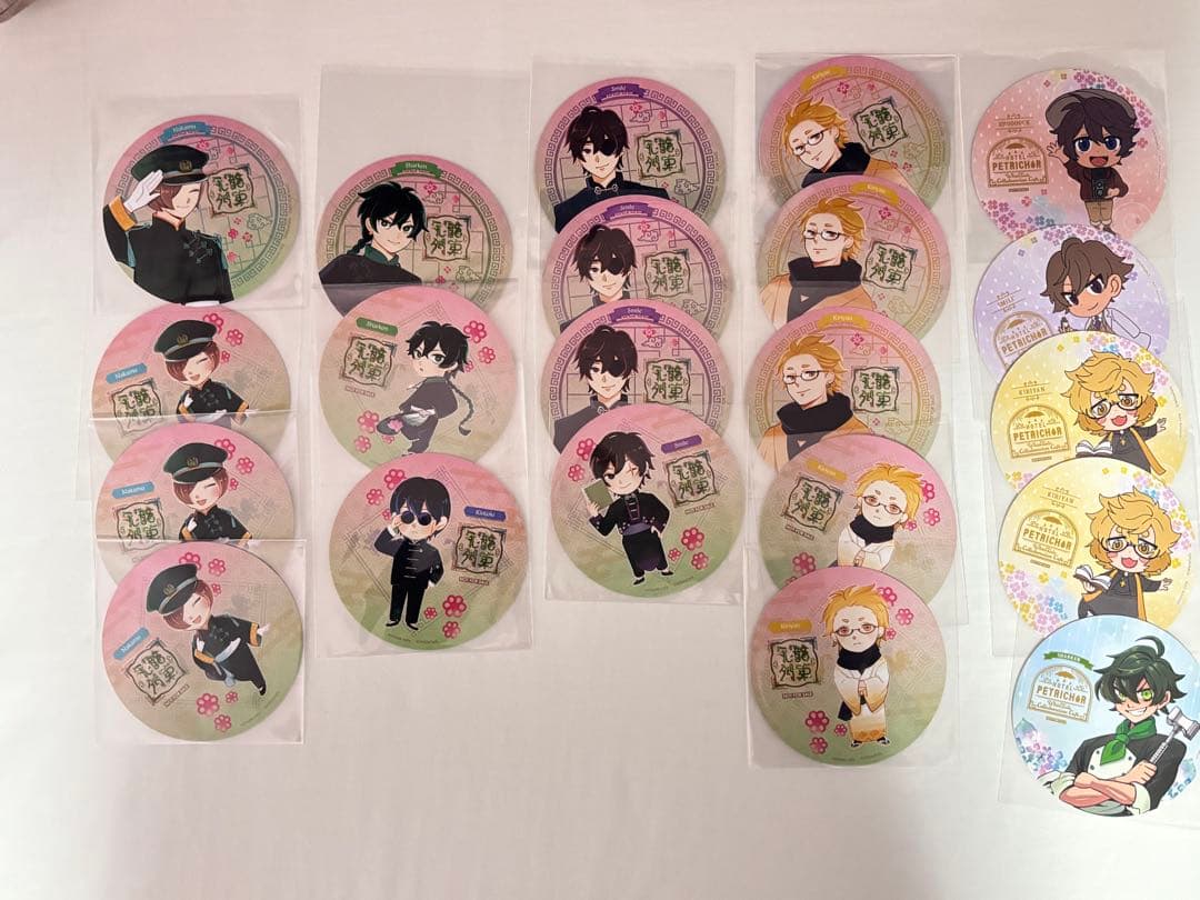 White Tails ワイテルズ　グッズ　缶バッジ　アクスタ　バラ売り可