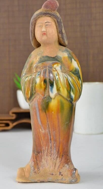 唐の時代の遊び、陶磁器の唐三彩、人の埴輪の唐代の貴婦人