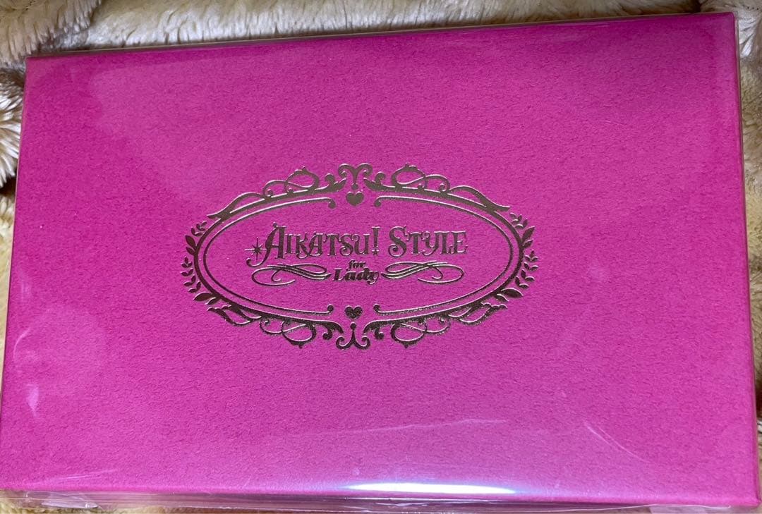 ♡♥ アイカツ 5周年 記念 ピンバッジ セット ♥♡