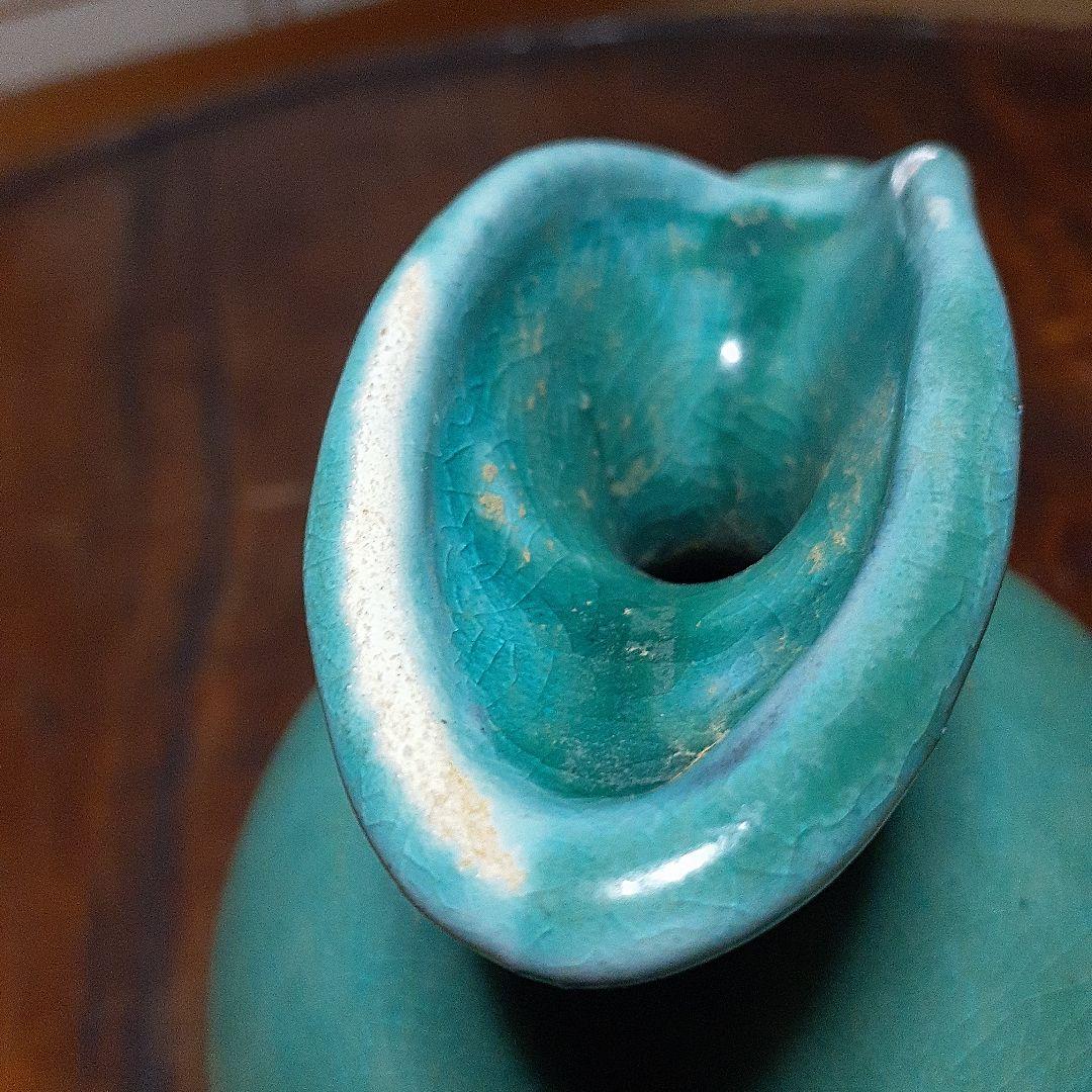 中国磁州窯陽刻緑彩水注