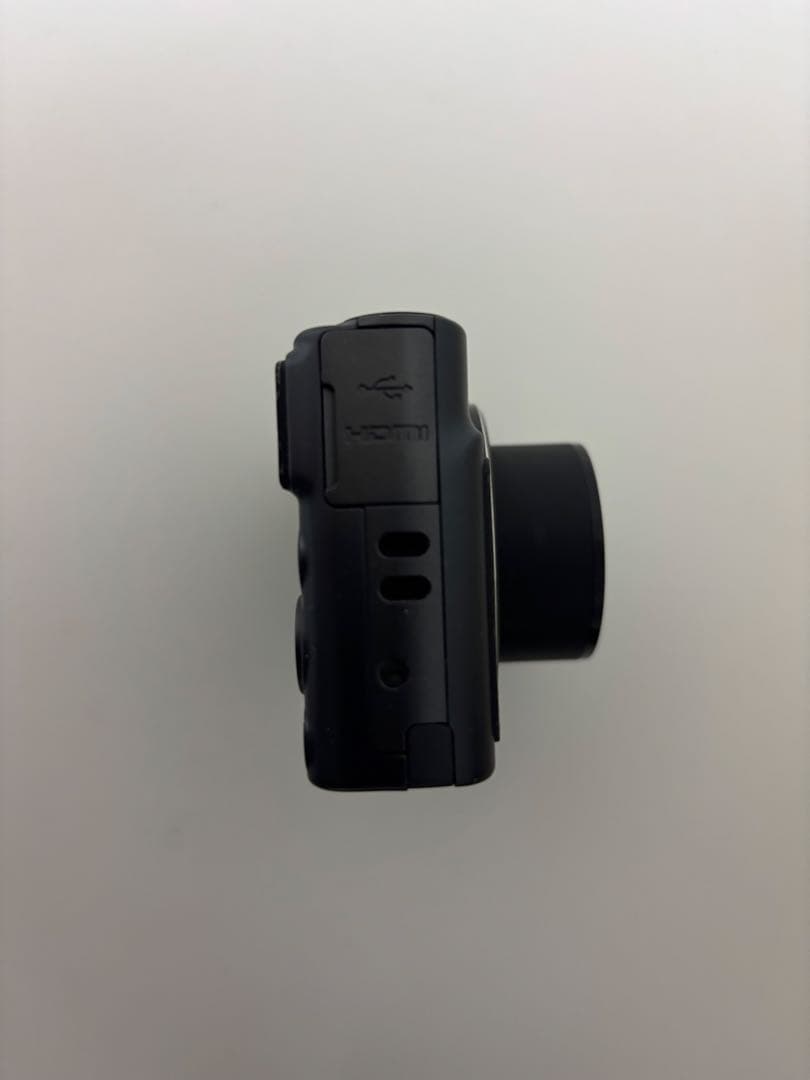 Canon PowerShot SX620 HS 本体と付属品