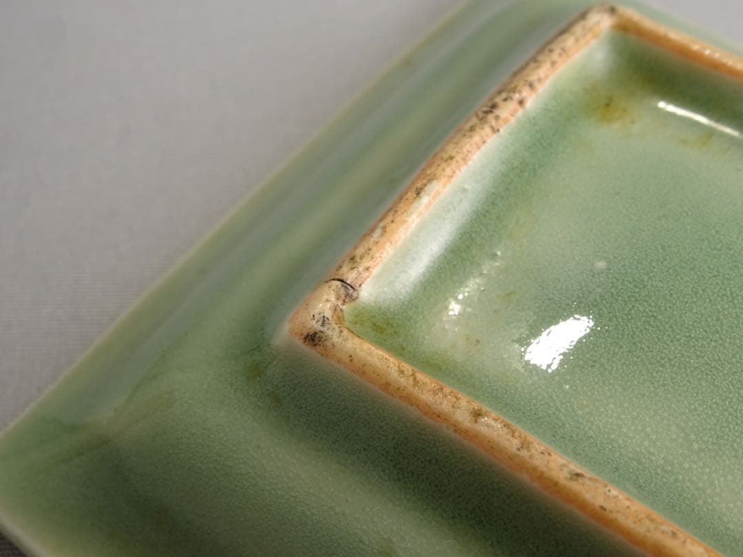 江戸時代　後期　三田青磁　小皿　4点　鹿に猿　菊　亀形　花文　豆皿　コレクション