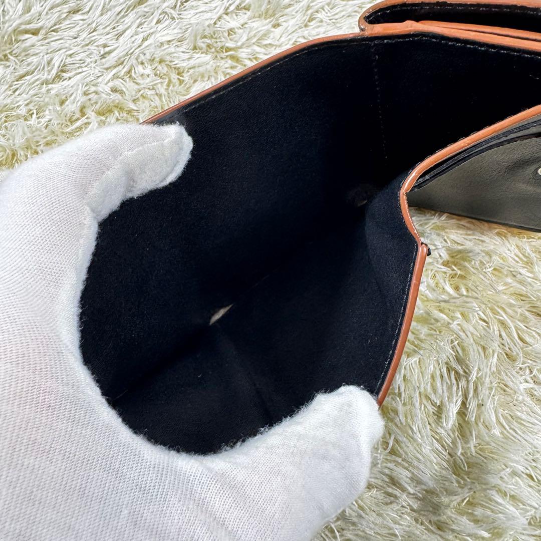 大人気✨ロエベ　トライフォールドウォレット　三つ折り財布　アナグラム　黒