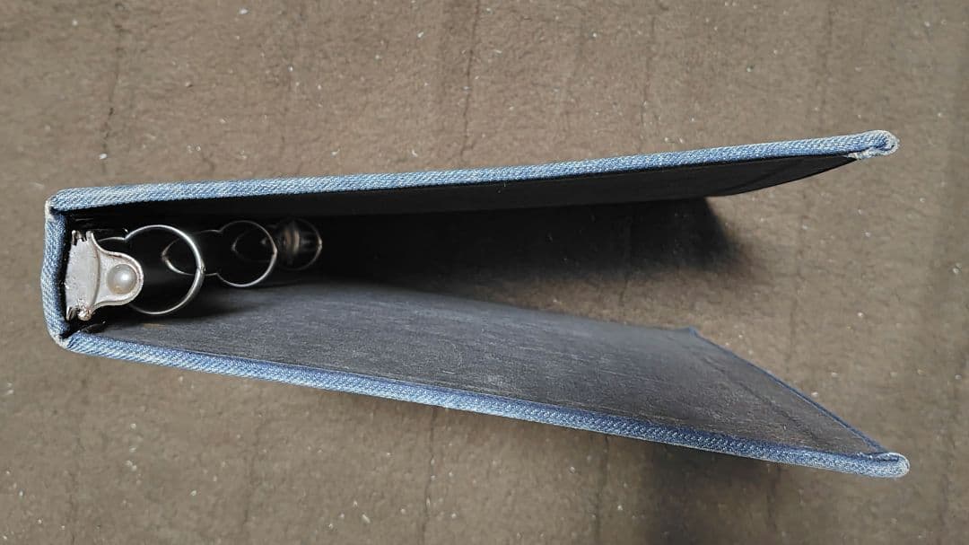 60s vintage Levi’s denim binder