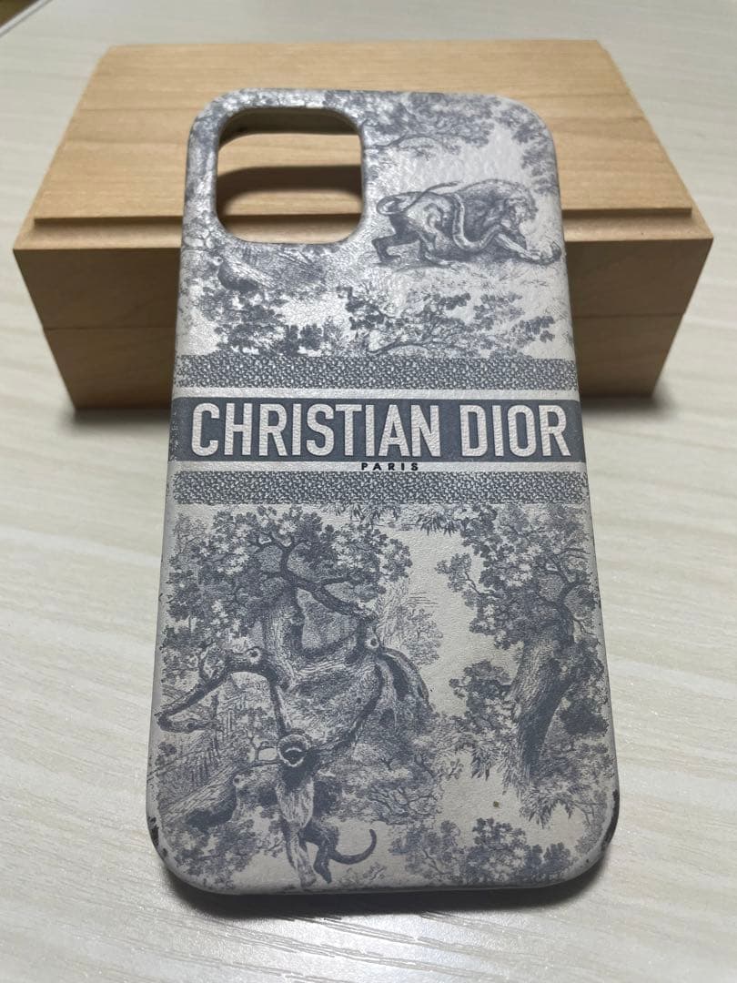 Christian Dior クリスチャンディオール　iPhone12ケース