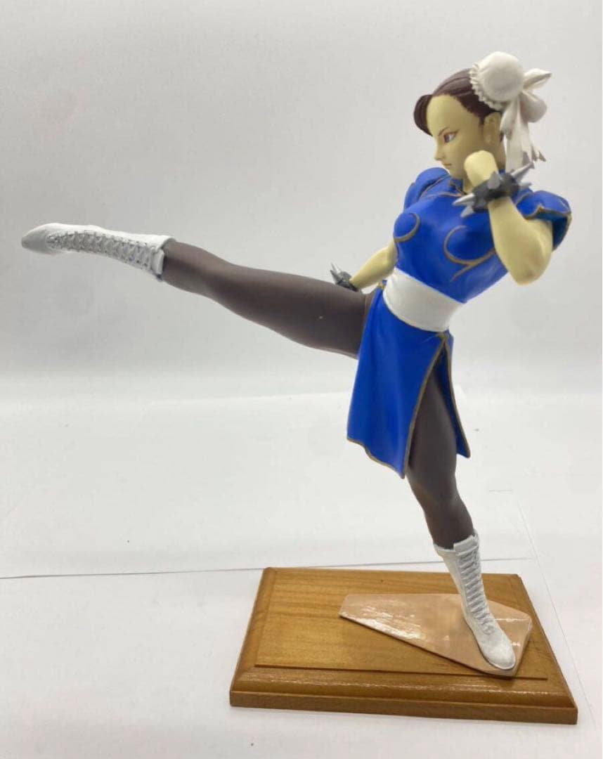 ムサシヤ 1/6スケール 春麗 ソフビキット 組み立て 塗装済み 完成品