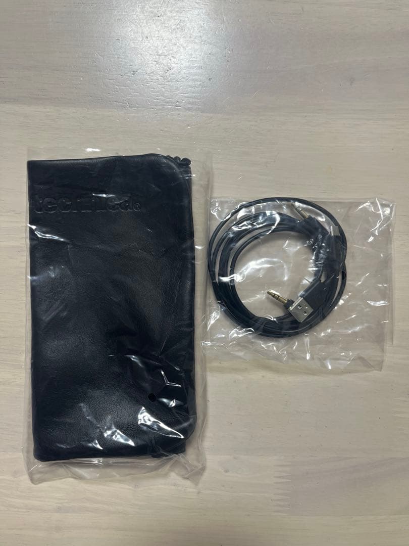 ヘッドホン Audio-technica ATH-M50xBT2