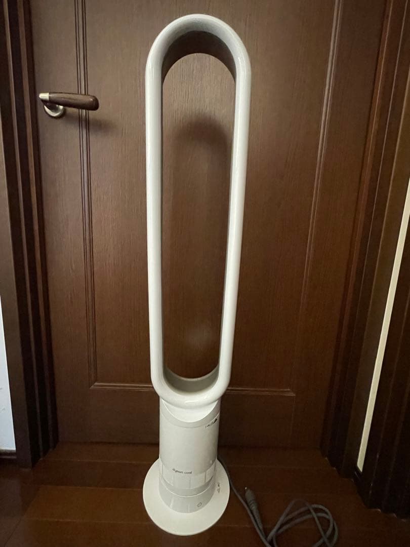 ダイソン クールタワーファン am07 2025年製　新品