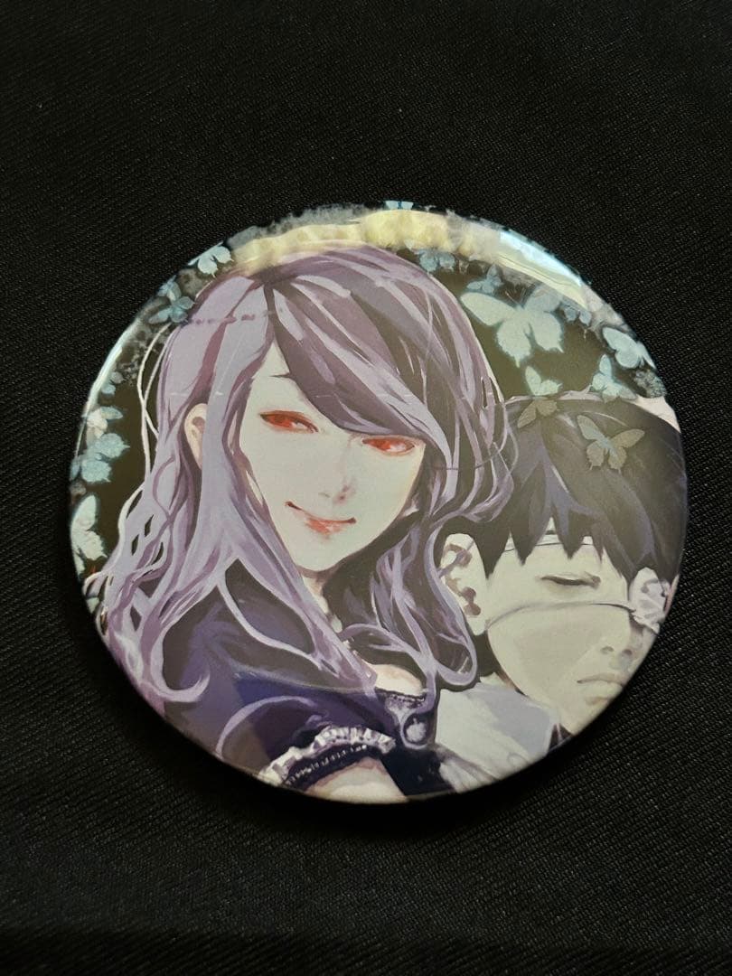 東京喰種　缶バッジ　リゼ　カネキ　金木