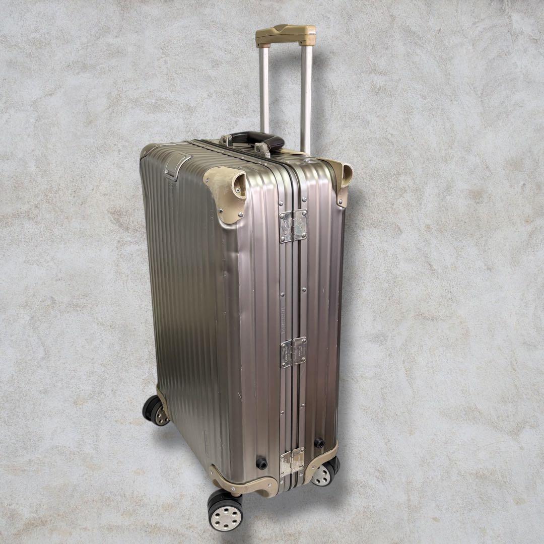 リモワ トパーズ 4輪 キャリーケース チタン 64L 大容量