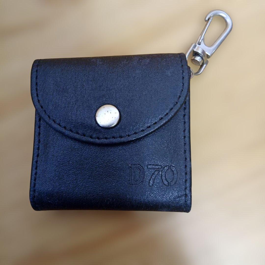レザー小物　ディスク入れ　D70