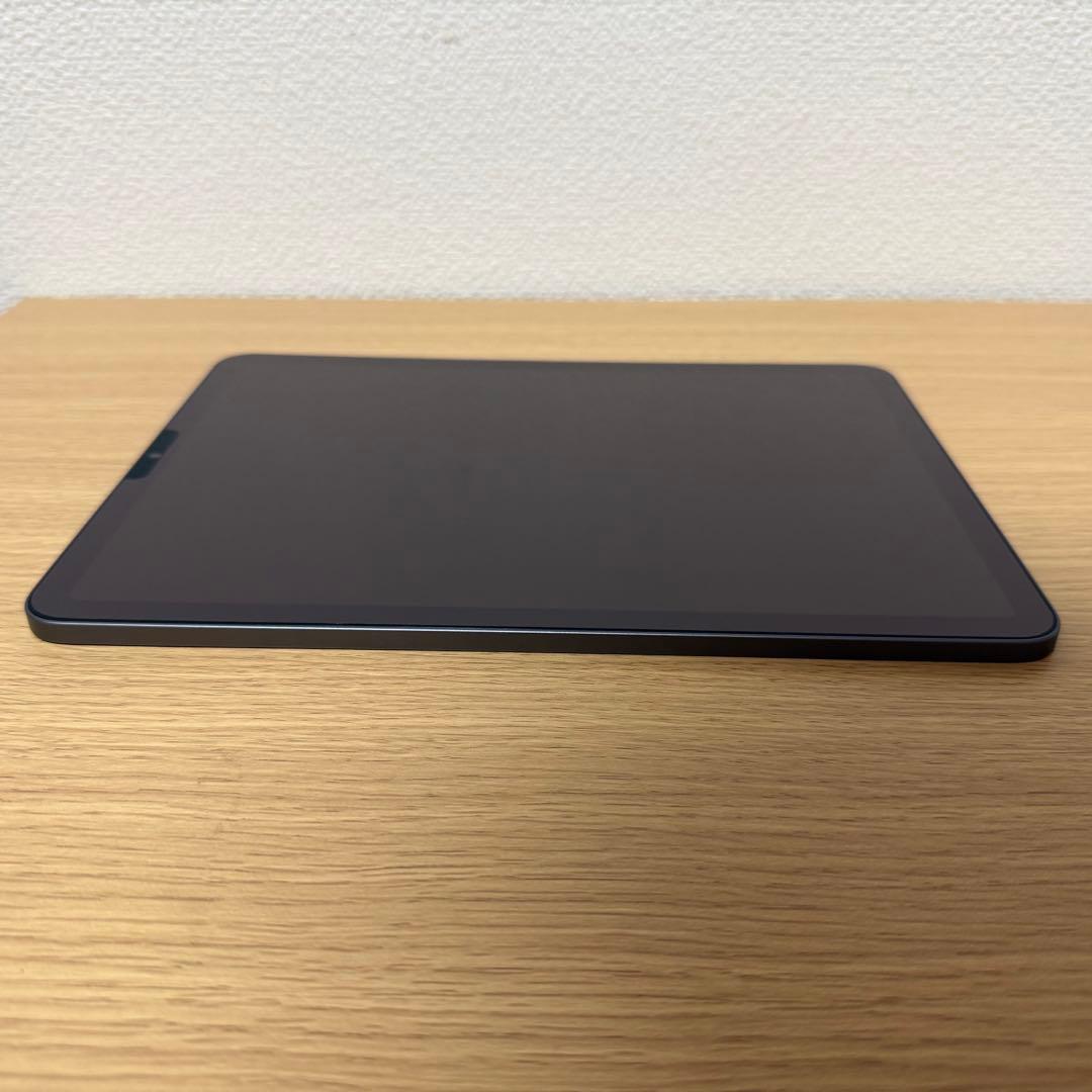 iPad Air 11インチ 第5世代 M1チップ 256GB 最大容量84%