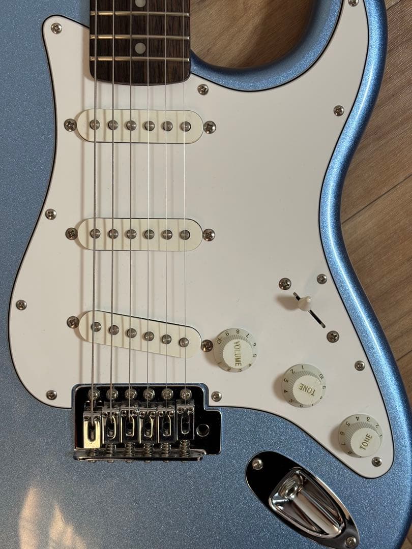ギター Squier FSR Affinity Stratocaster Blue