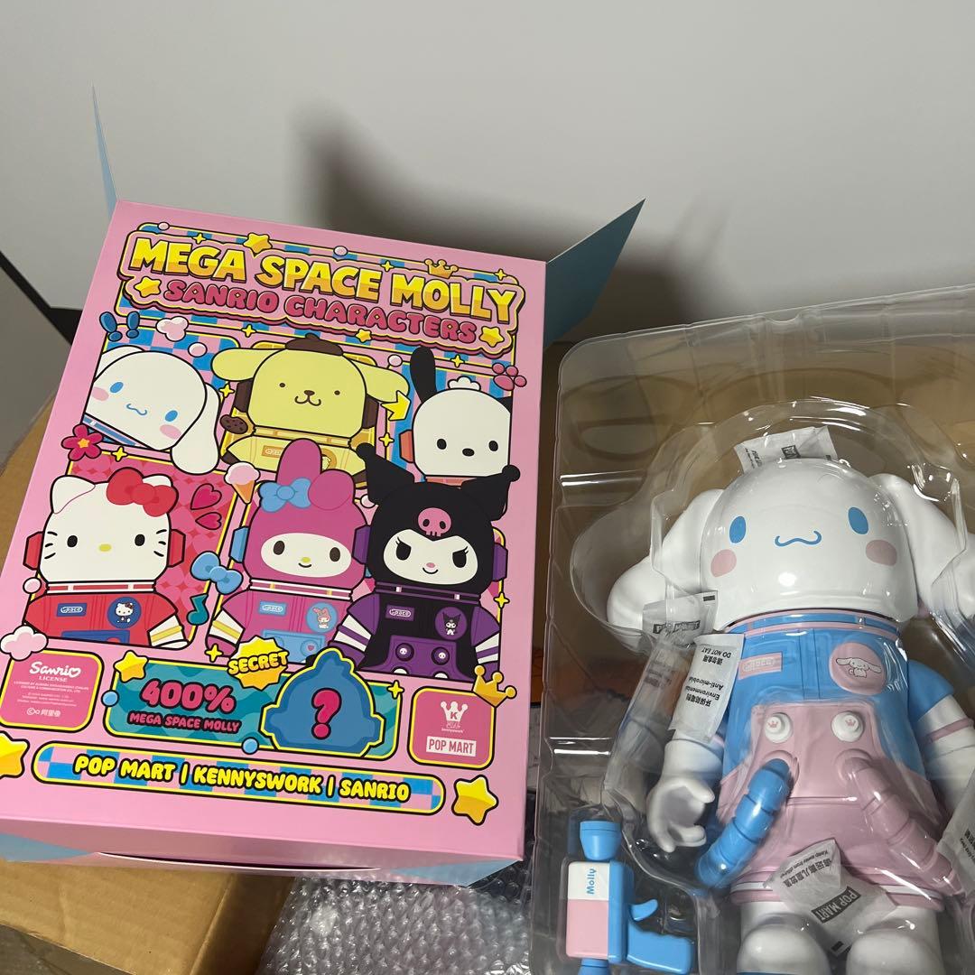 POPMART　メガスペースモリー　400%　サンリオ　シナモン