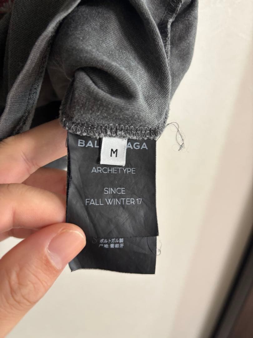 BALENCIAGA パリグラフィック Tシャツ