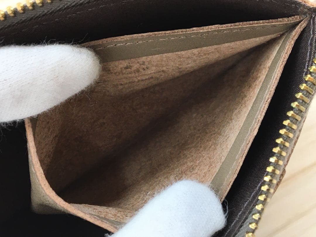 IL BISONTE イルビゾンテ コンパクトウォレット ケース 財布