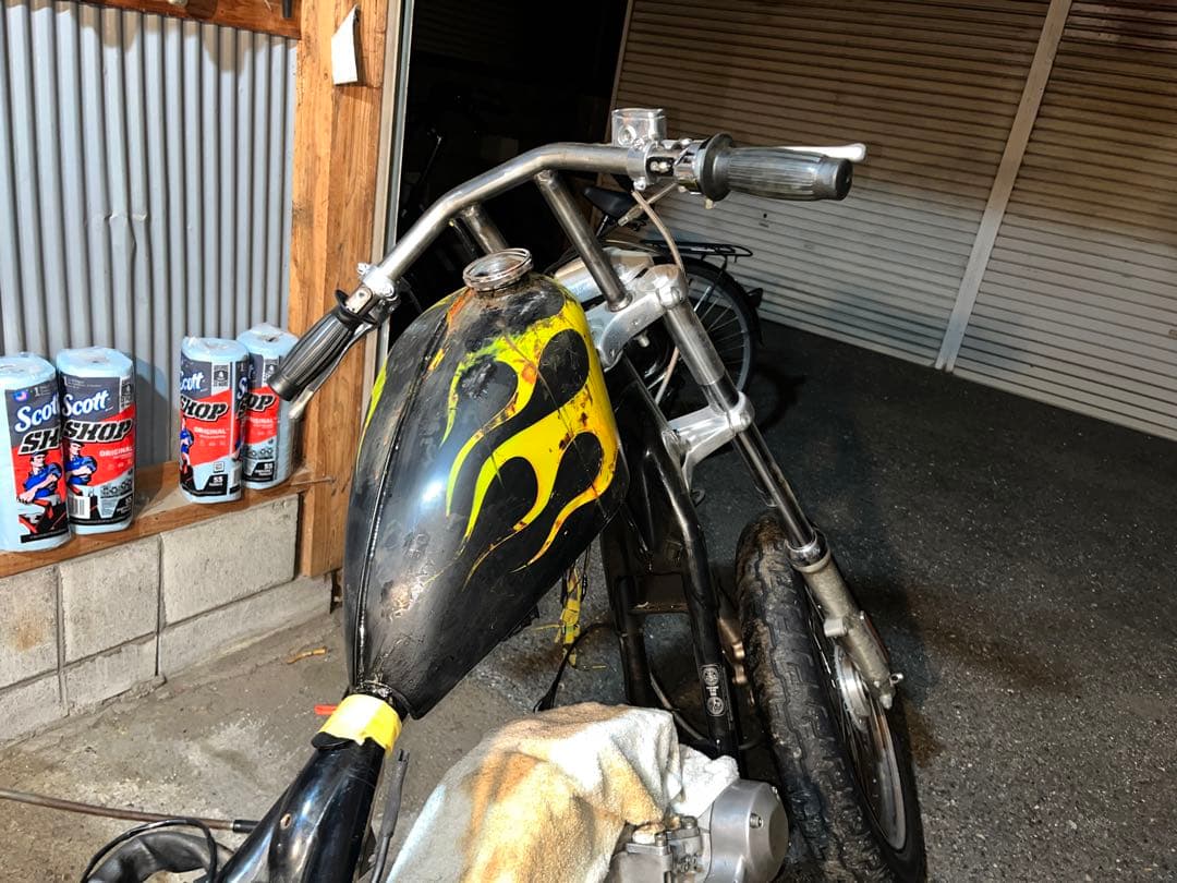 ハーレー 新品タンク エイジング塗装