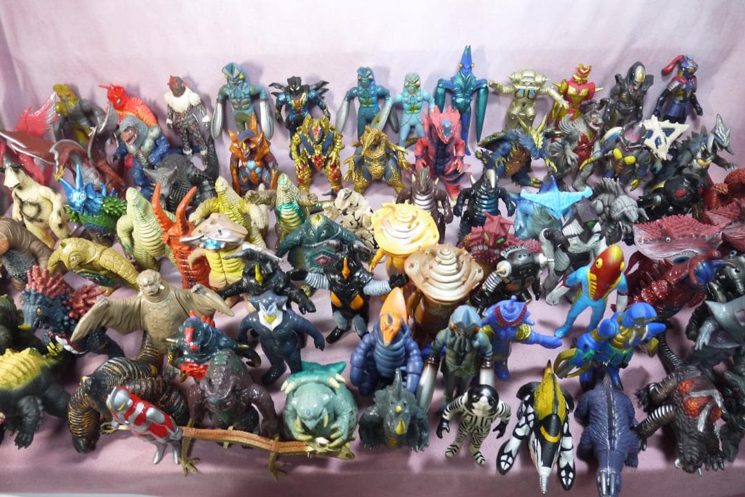 【専用】ウルトラ怪獣シリーズ　怪獣　ソフビ　84体セット