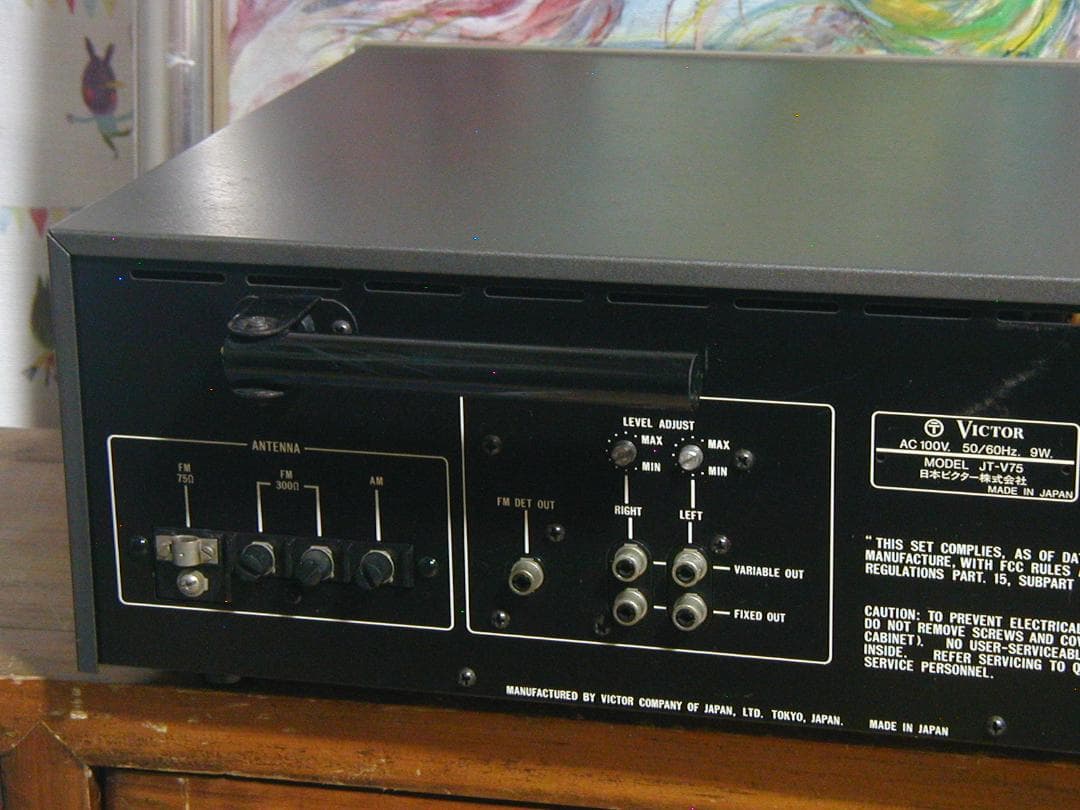 ★ビクター　VICTOR JT-V75 FM/AMチューナー。￥47,800良好