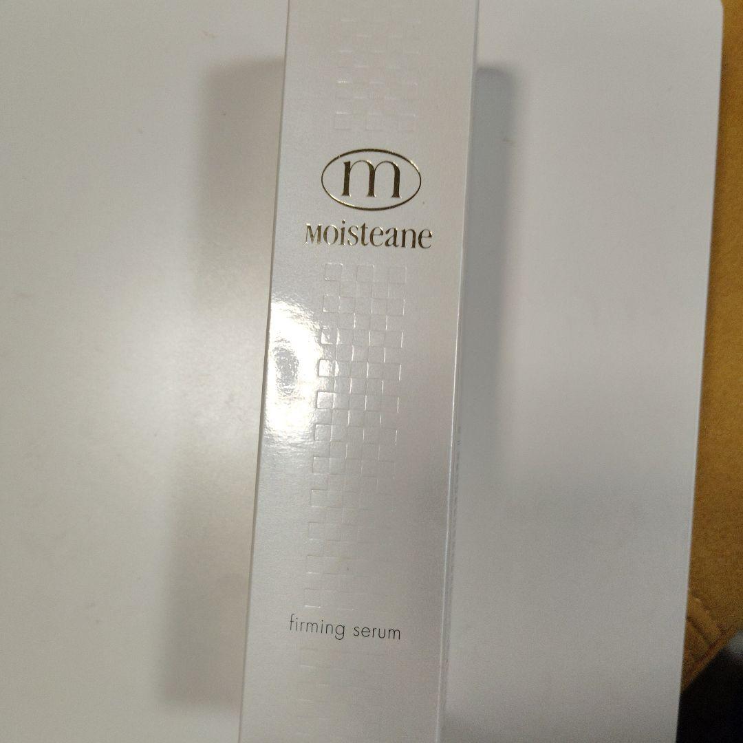 ☆モイスティーヌ　ファーミングセラム