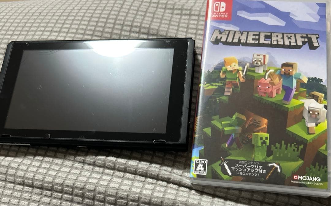Nintendo Switch 本体とマイクラセット