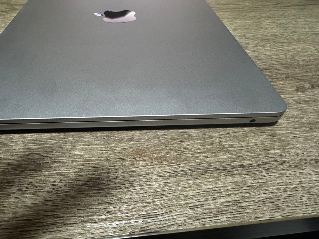 MacBook Air M2 13.6インチ 2023 シルバー