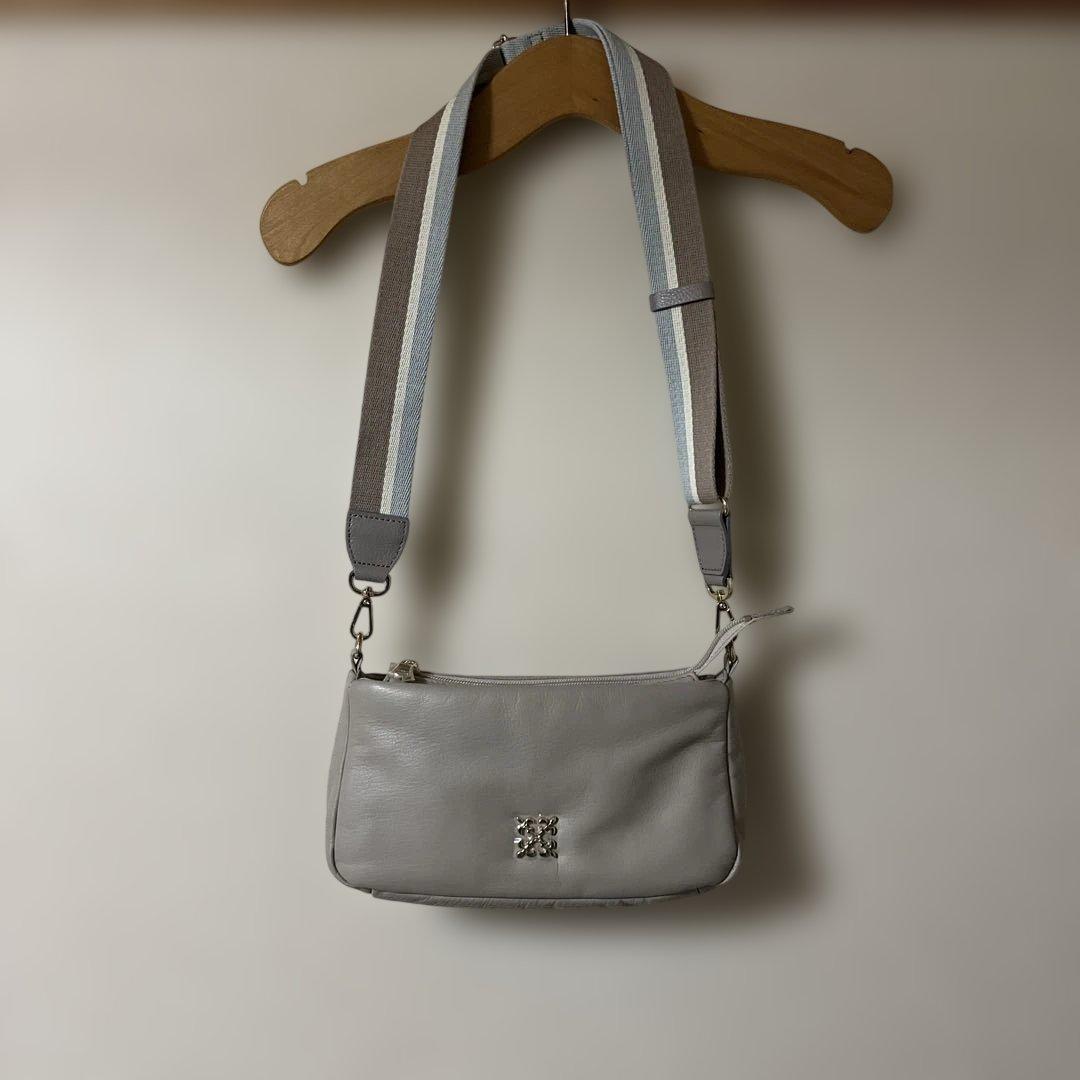 ラシット　ベージュ　2way ショルダーバッグ　モノグラムプレート　新品