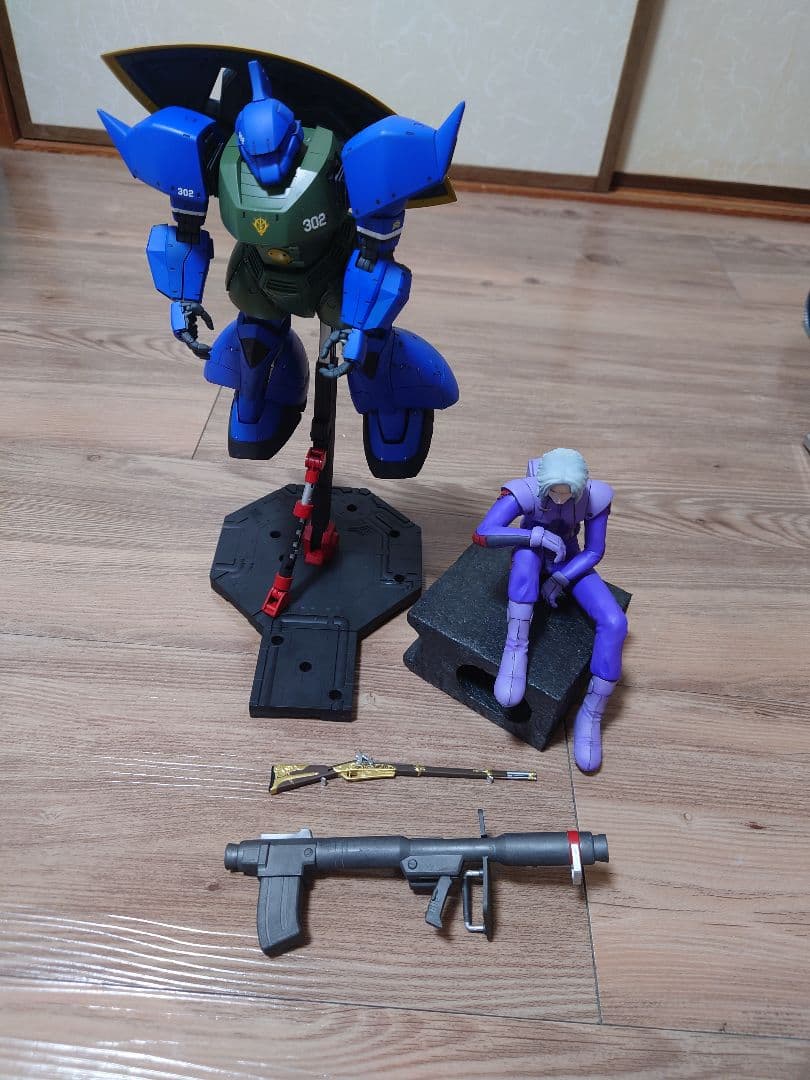 1/100アナベル、ガドー専用ゲルググプラモデル塗装済完成品