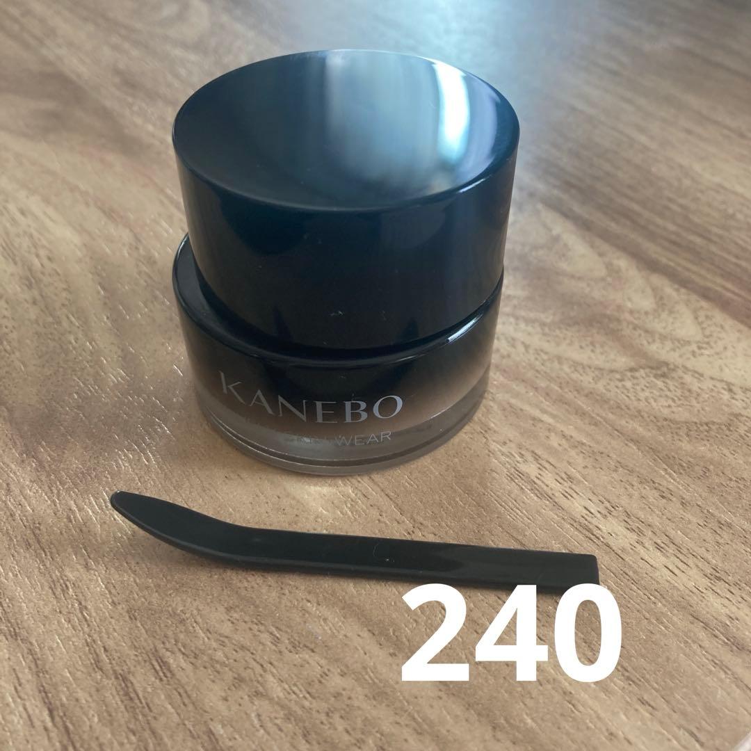 カネボウ ライブリースキン ウェアⅡ 240