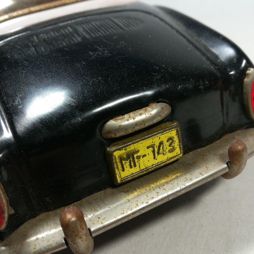 古い　アメ車　ミニチュア　フィギュア　ブリキカー　まとめて４点