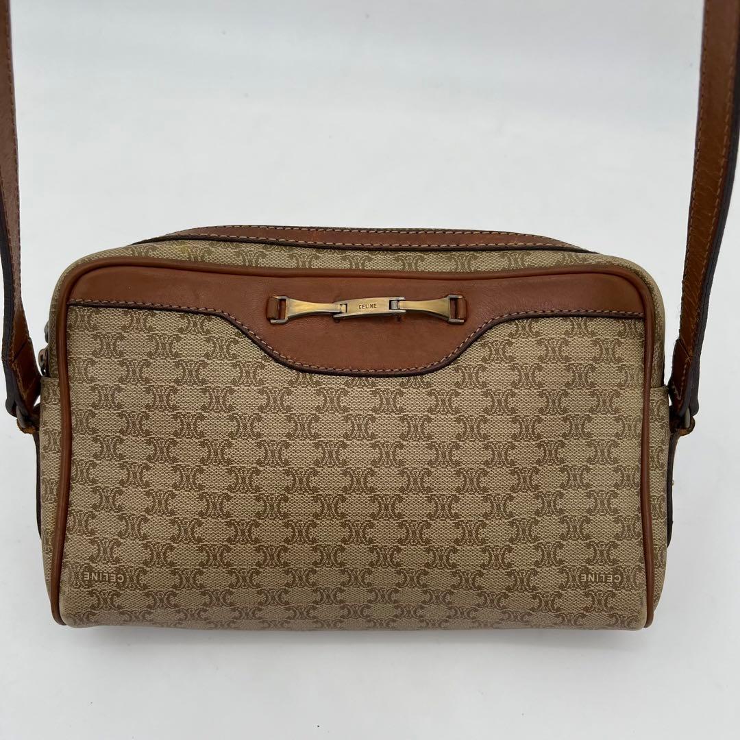 CELINE ショルダーバッグ 斜めがけ ホワイトマカダム柄 ゴールド金具