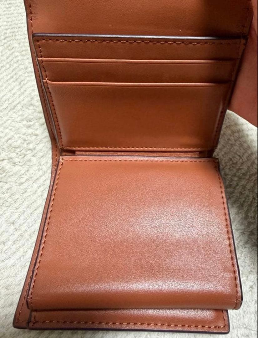 CELINE トリオンフ 三つ折財布