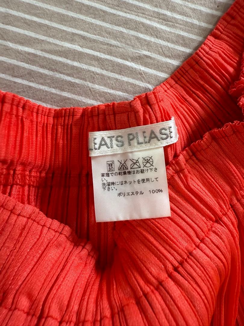 プリーツプリーズ　8分丈ガウチョパンツ　オレンジ　サイズ4