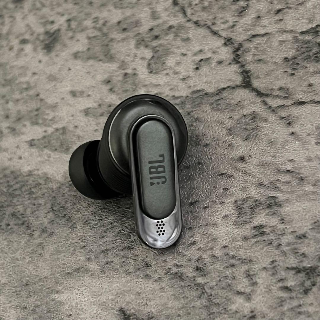 イヤホン JBL TOUR PRO 2