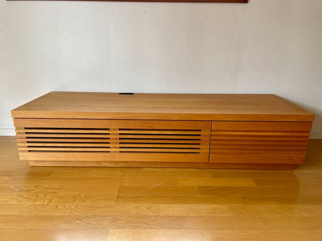 BRUNCH 木製スリットデザインテレビボード