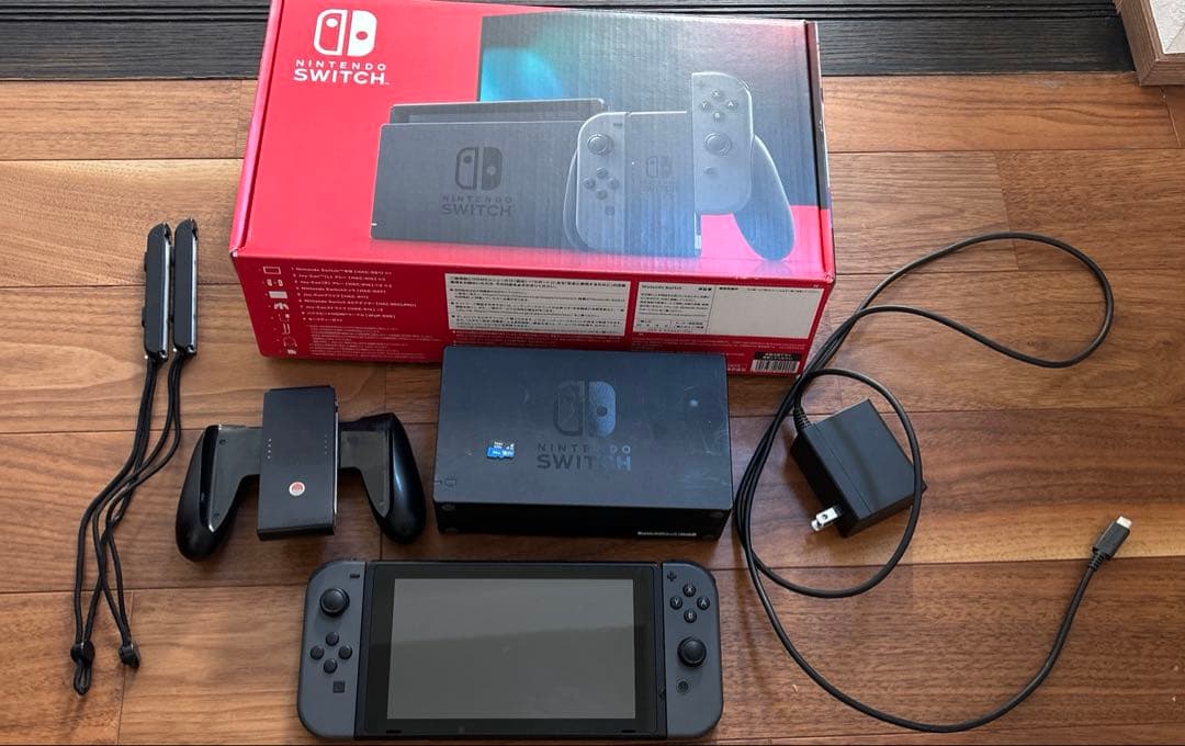 D*様 Nintendo Switch グレー 本体 ドック付き