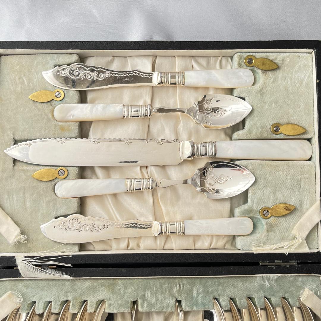 【英国】【白蝶貝】アフタヌーンティー向けセット マザーオブパール ケース