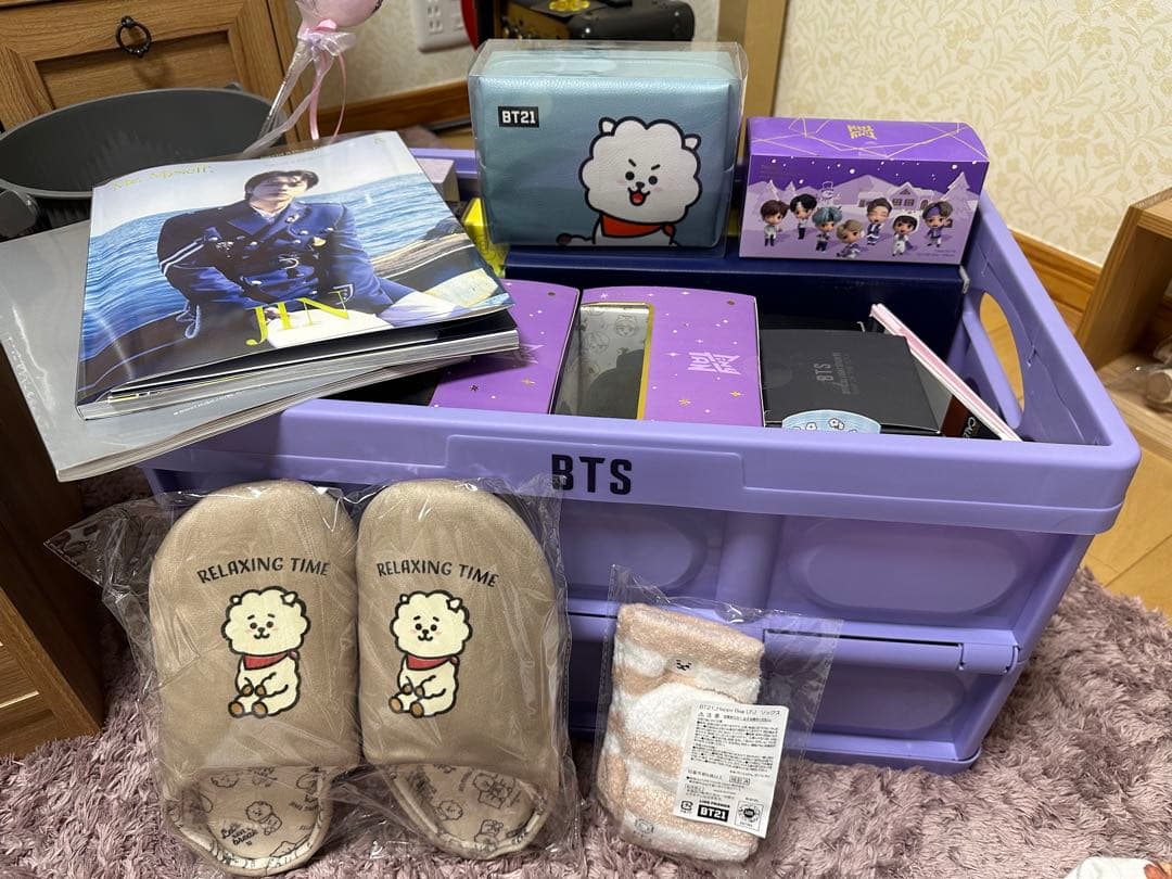 ＢＴＳ　グッズ　JINくん寄り