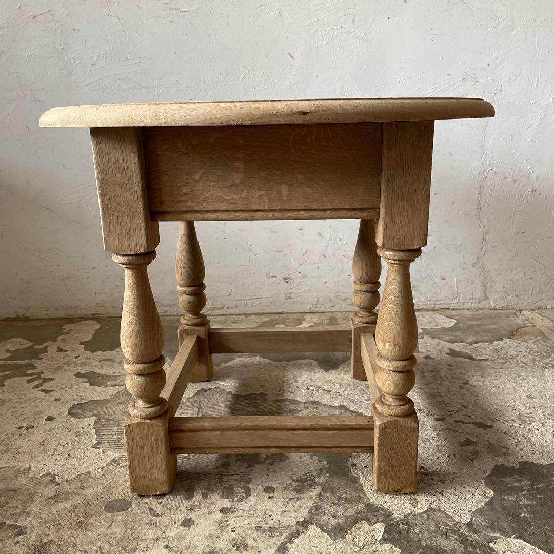 年末・年始SALE ビンテージ ラウンドサイドテーブル 剥離