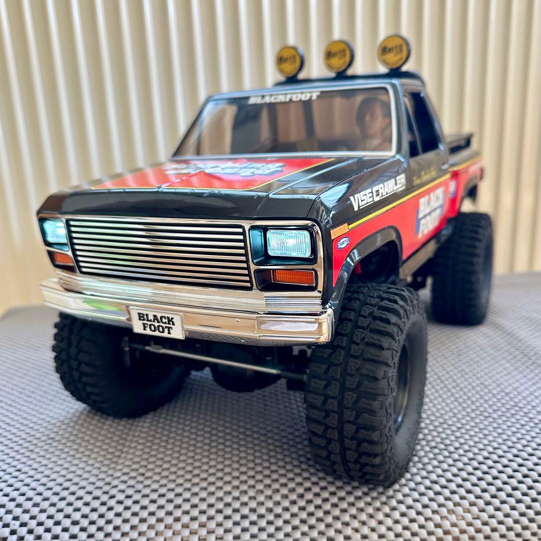 w*z様 タミヤ 1/10 CC-02シャーシ＆ブラックフット ボディ