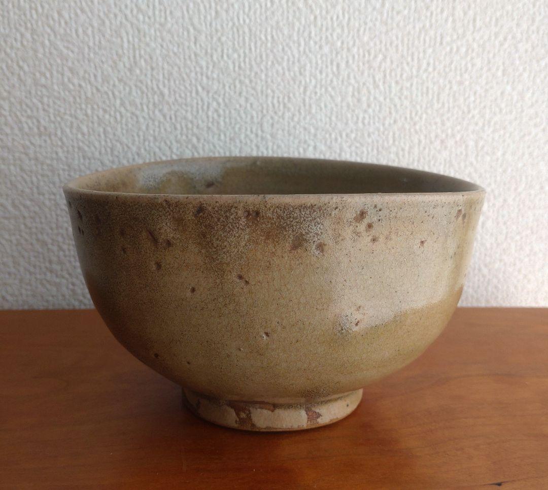 【高麗・李朝・朝鮮】高麗青磁茶碗　古陶　象嵌菊花文　雲鶴狂言袴