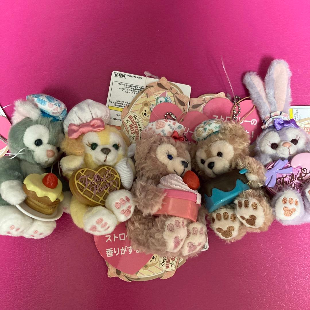 ５コ❤︎販売終了品❤︎新品❤︎ディズニーシー❤︎ダッフィ、ステラルー❤︎ぬいぐるみチェーン