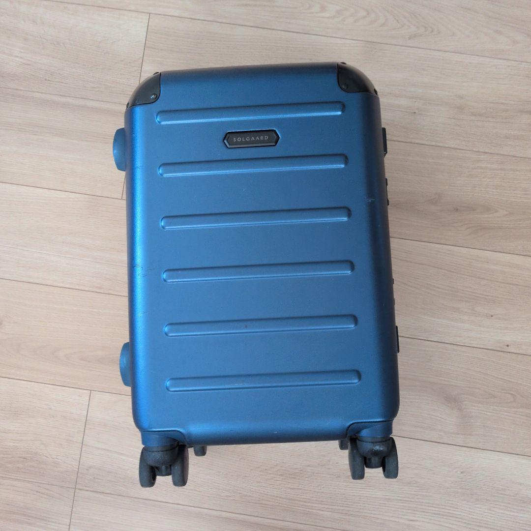 ソルガード Carry-on Closet（機内持込39L） 時短スーツケース