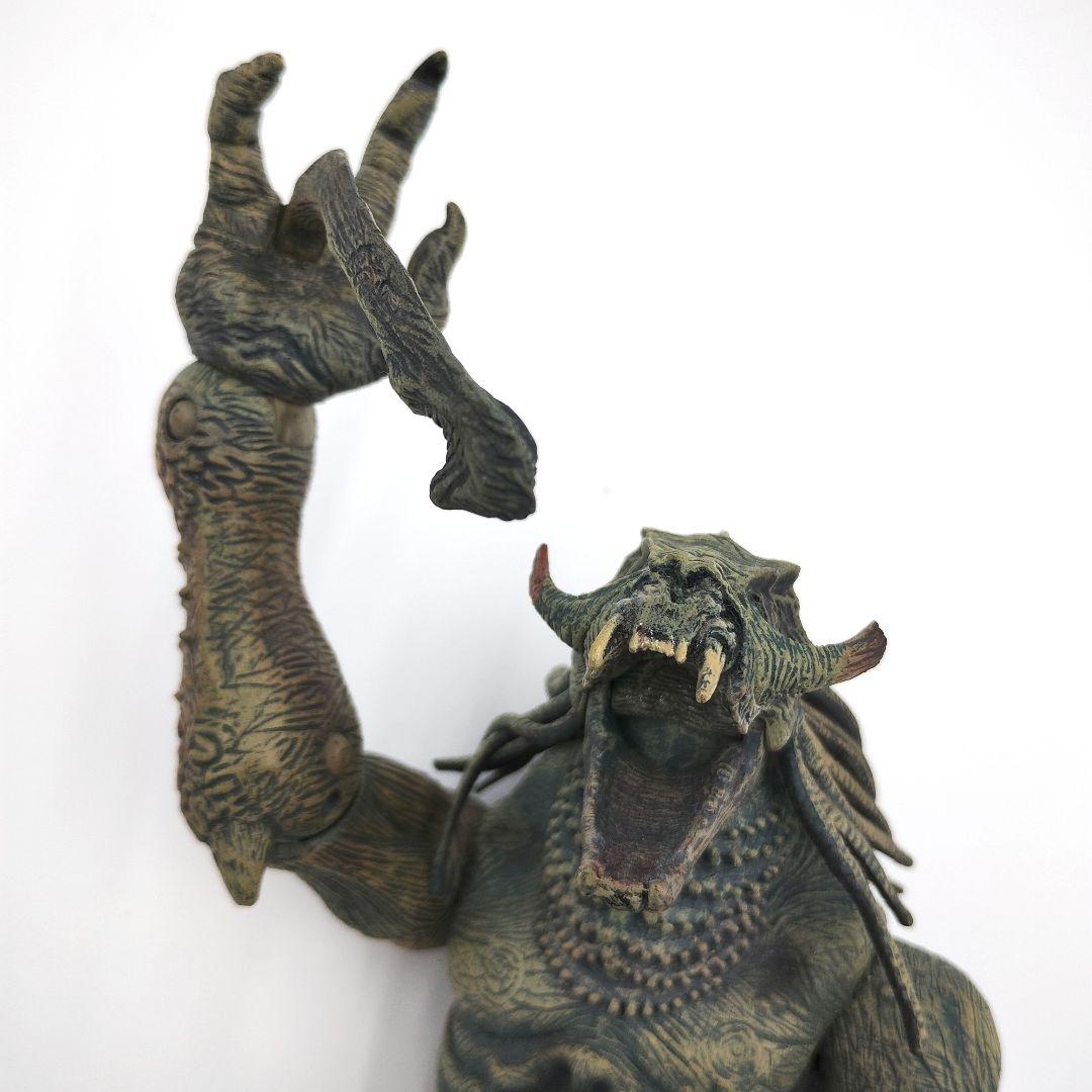 希少✨️Mezco Toyz ヘルボーイ サマエル フィギュア 入手困難