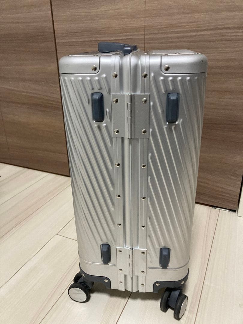 エース トーキョーレーベル スーツケース S アルゴナム32L アルミニウム