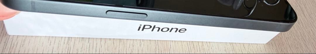 iPhone13 本体　ミッドナイト 128GB バッテリー90%