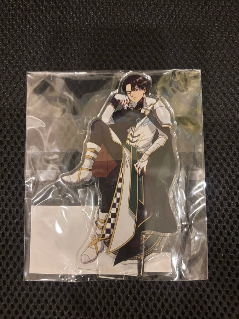 リヴァイ　進撃の巨人　まるくじ　アクリルスタンド　チェスstyle