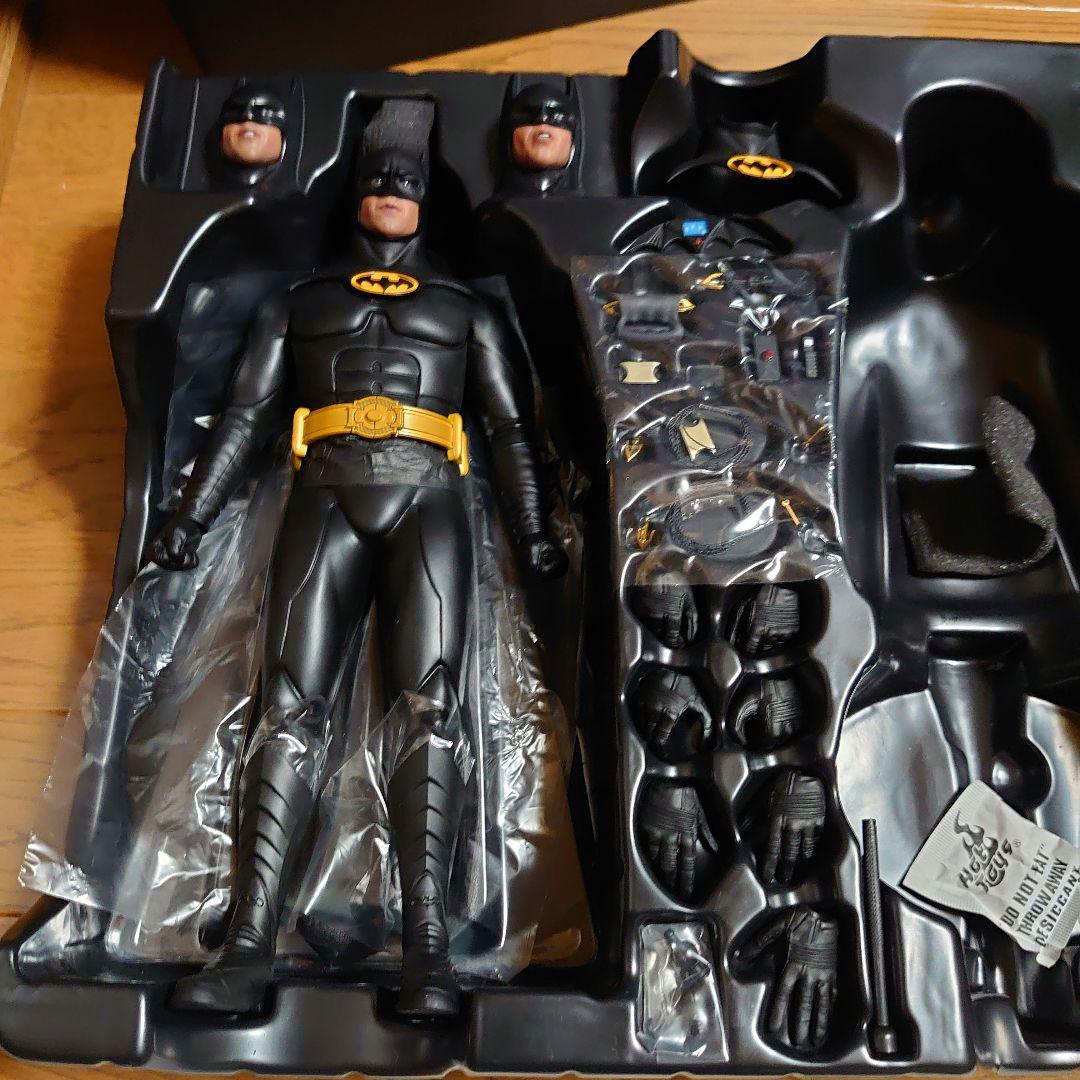 ホットトイズ バットマン 1/6 フィギュア