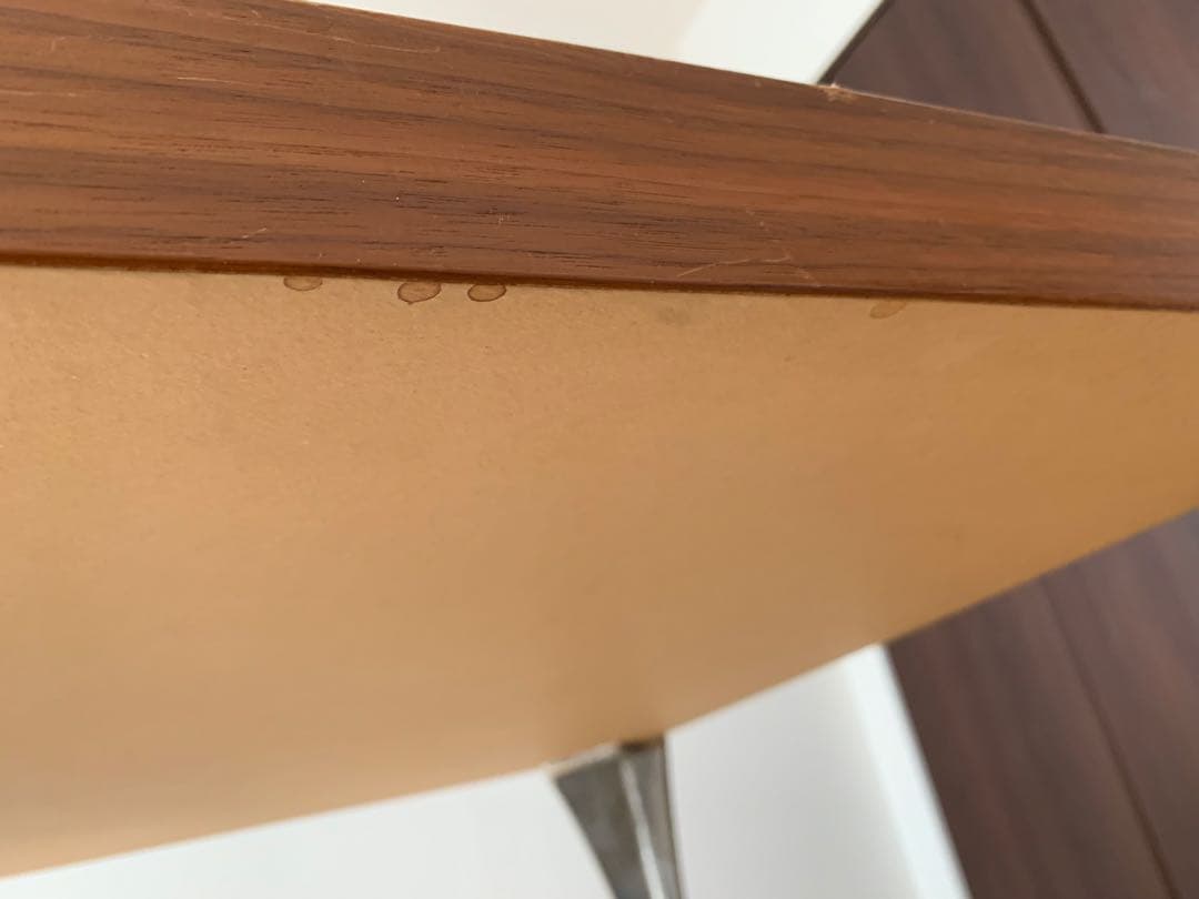 ボーコンセプト　ダイニングテーブル