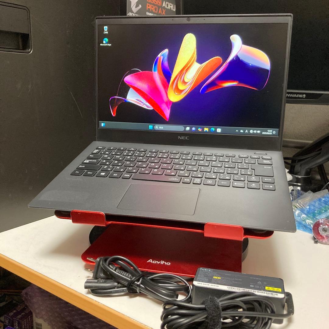 【Win11対応】i7-8565U 8G SSD128 NEC VersaPro